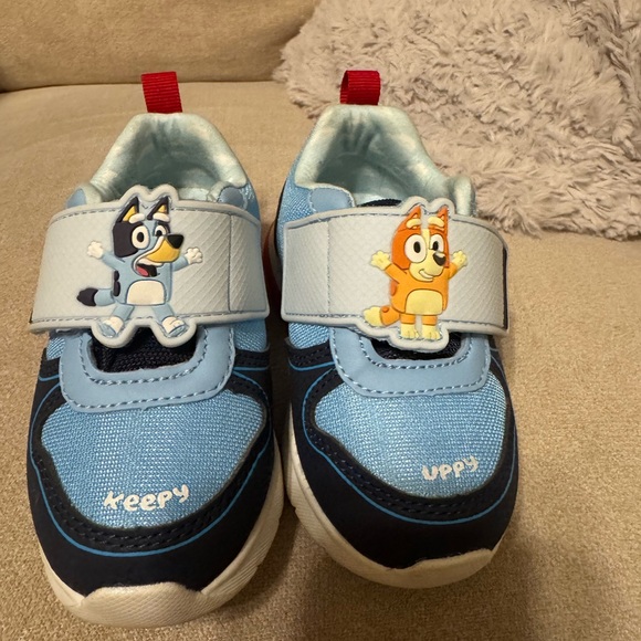 Bluey and bingo shoes - Picture 5 of 5